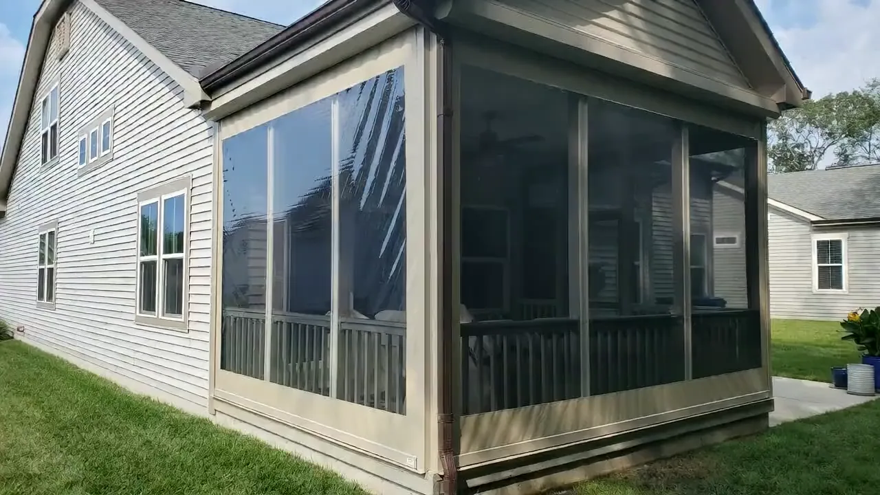 Retractable Clear Vinyl Enclosure